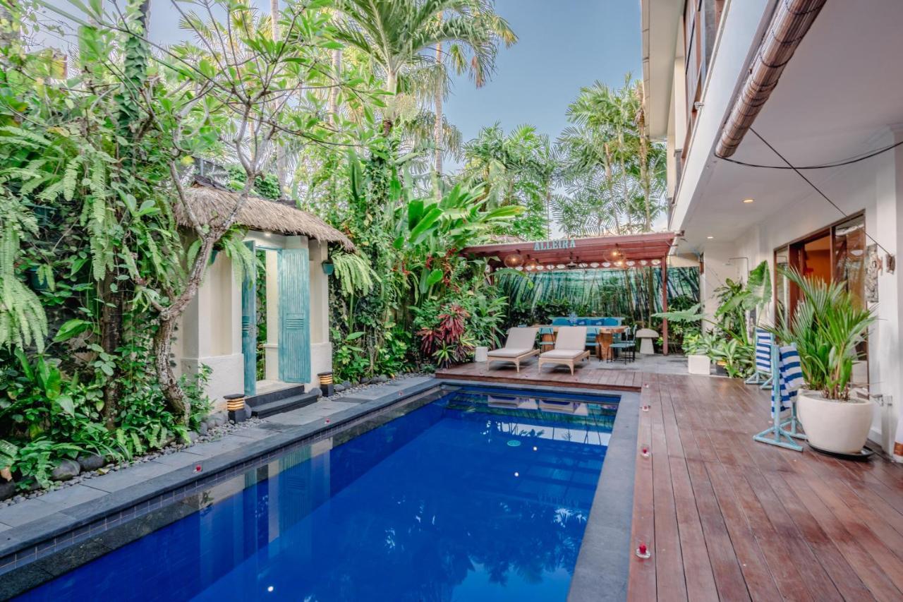 Villa Alleira Seminyak Esterno foto
