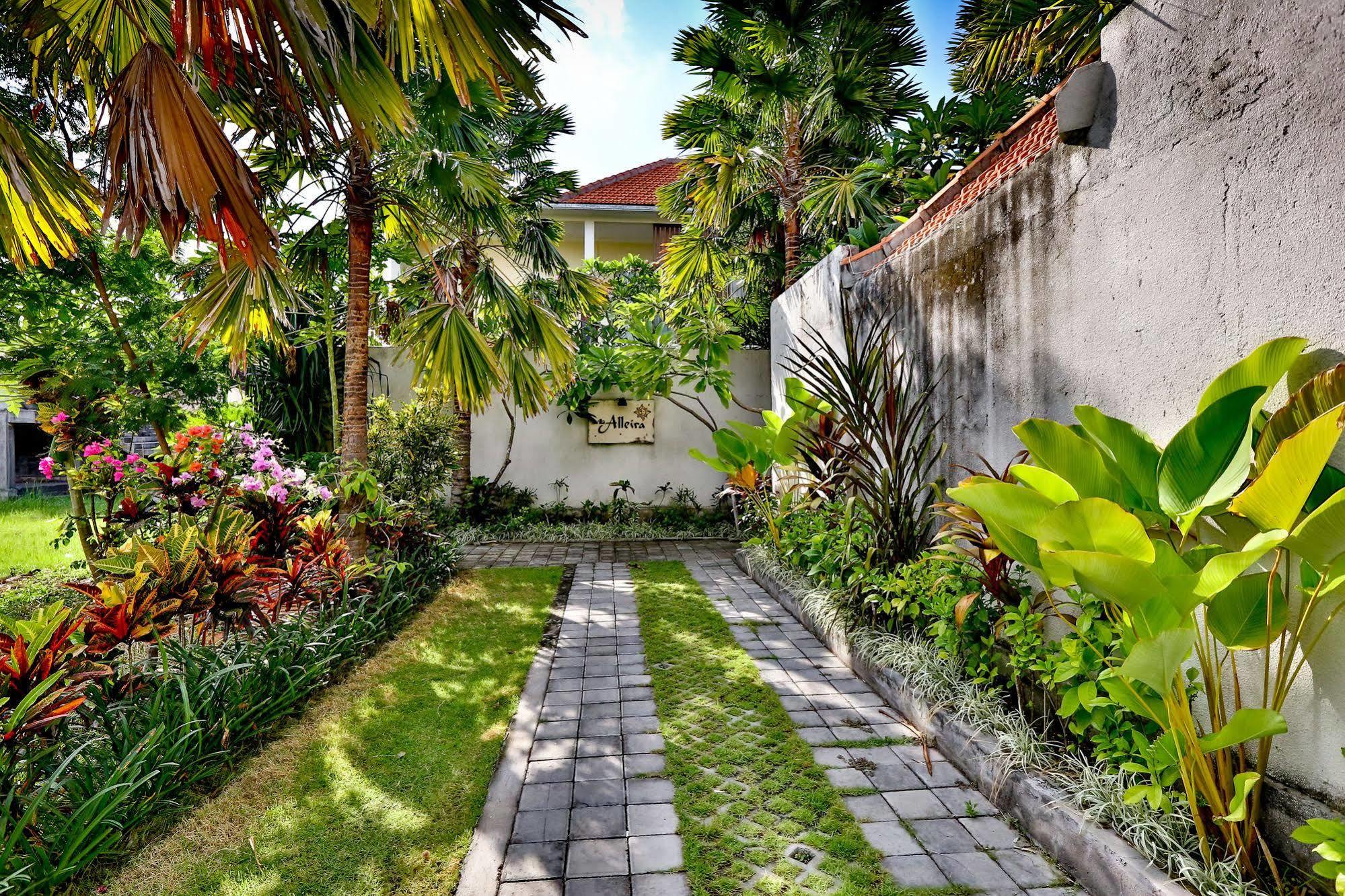 Villa Alleira Seminyak Esterno foto