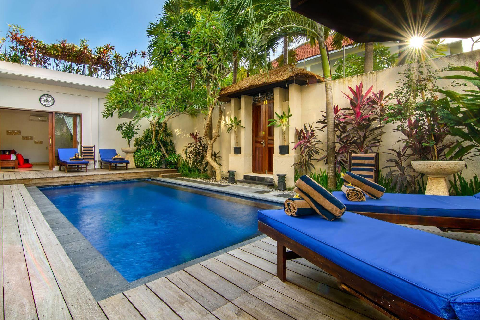 Villa Alleira Seminyak Esterno foto