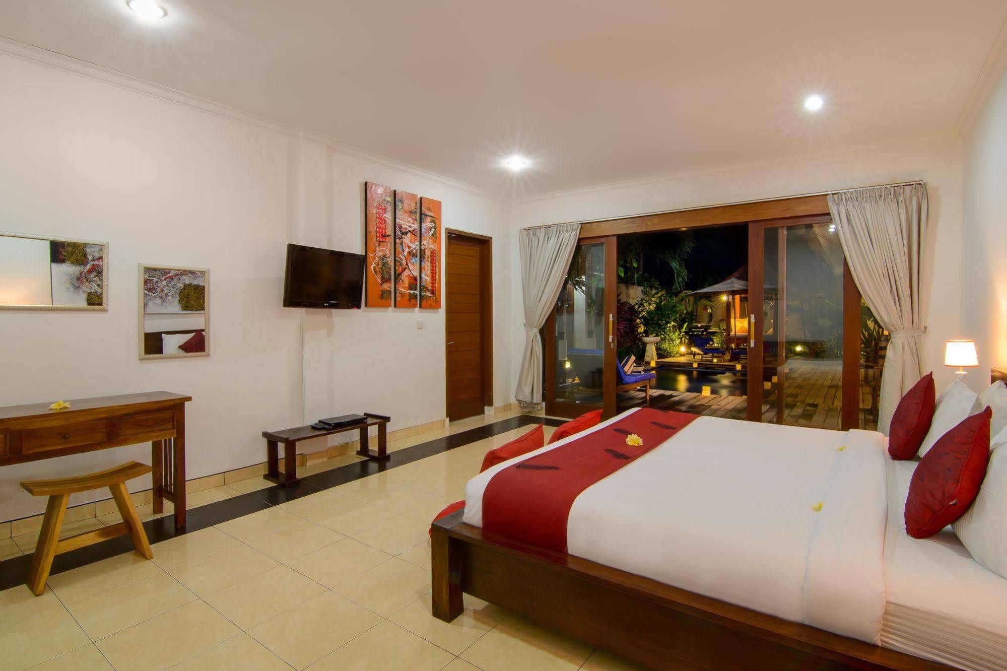 Villa Alleira Seminyak Esterno foto